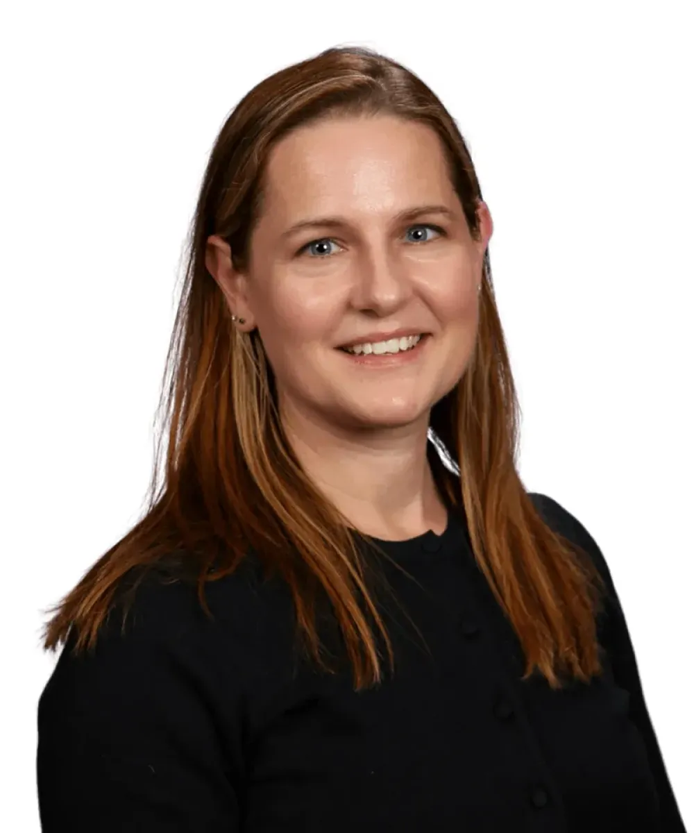 Molly Redick headshot